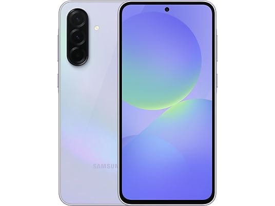 Ein silbernes Samsung-Smartphone, das seine rückwärtige Dreifachkamera und das vordere Display mit einem lilafarbenen Hintergrundbild zeigt.