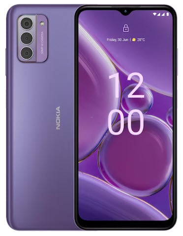 Ein lilafarbenes Nokia Smartphone mit dem Display auf der Vorderseite und der Dreifachkamera auf der Rückseite.