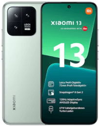 Ein Xiaomi 13 Smartphone mit großem Display und dreifacher Kamera auf der Rückseite, von vorne und hinten.