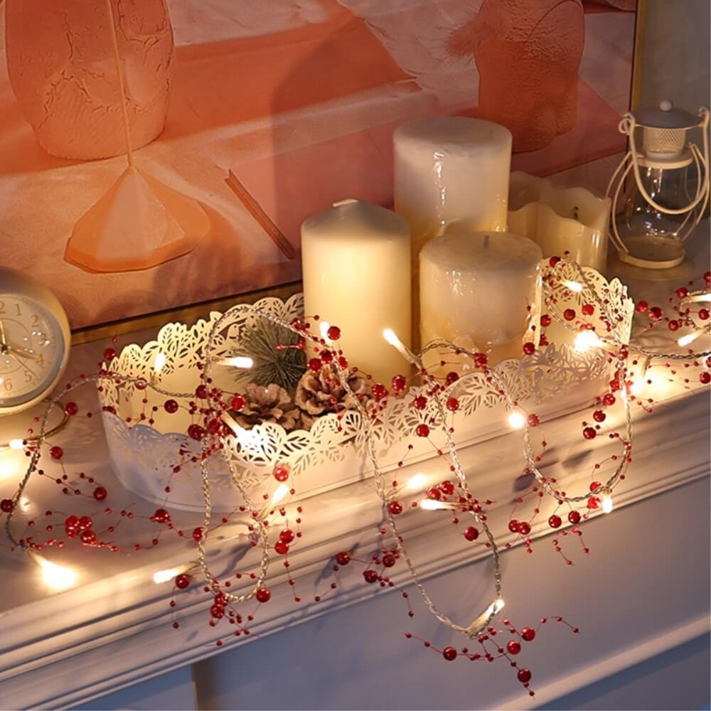 Christmas LED light chain with artificial pearls