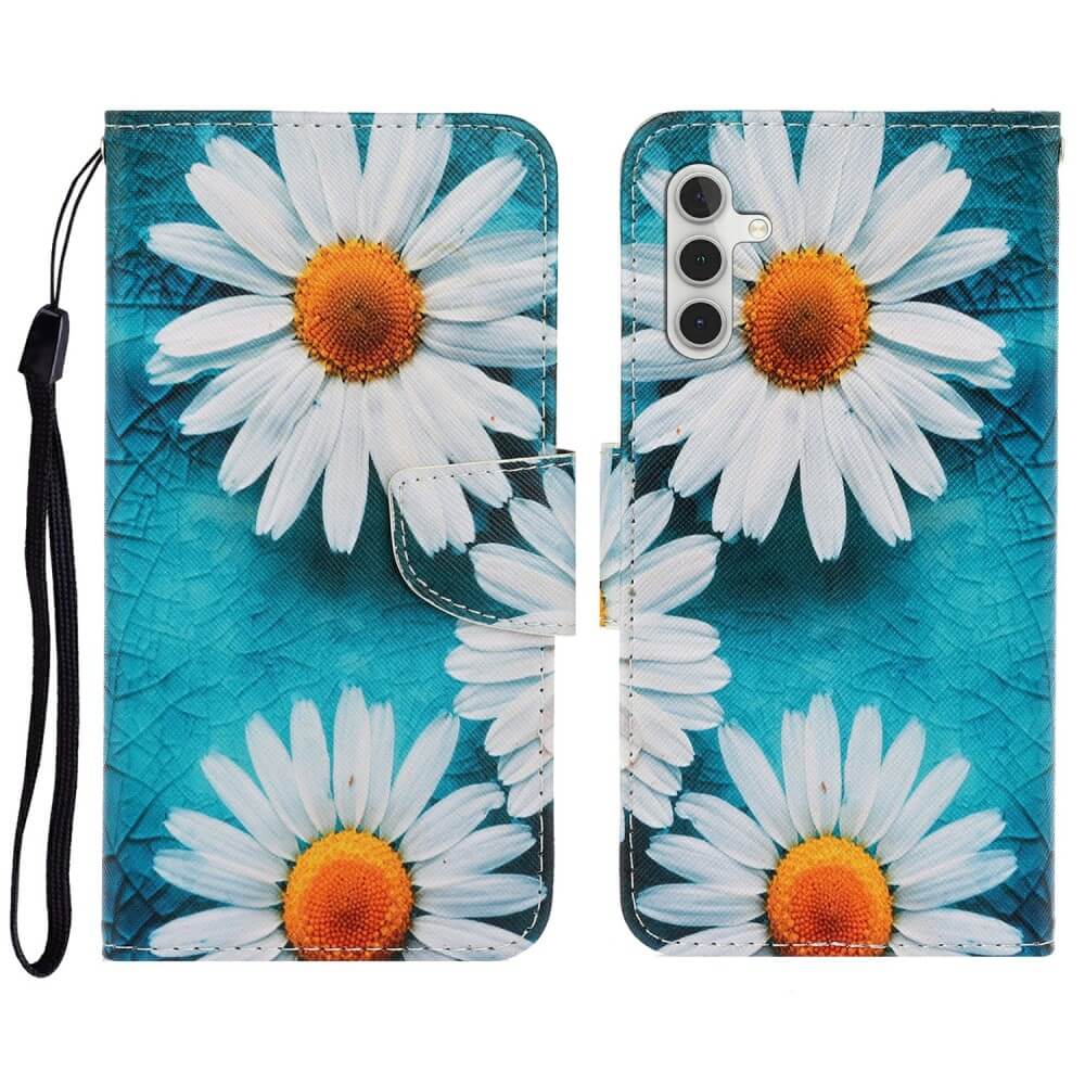 Die Cover-Discount Galaxy A16 – Tasche Hülle mit Motiv zeigt bezaubernde weiße Gänseblümchen mit gelber Mitte auf blauem Hintergrund, geöffnet abgebildet mit Kartenfächern und einer praktischen Handschlaufe.