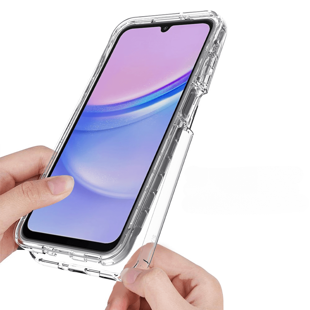 Hände halten eine Galaxy A16 – stoßfeste Hybrid-Handyhülle von Cover-Discount mit integriertem Ständer und klarem, stoßfestem Schutz, dargestellt auf weißem Hintergrund.