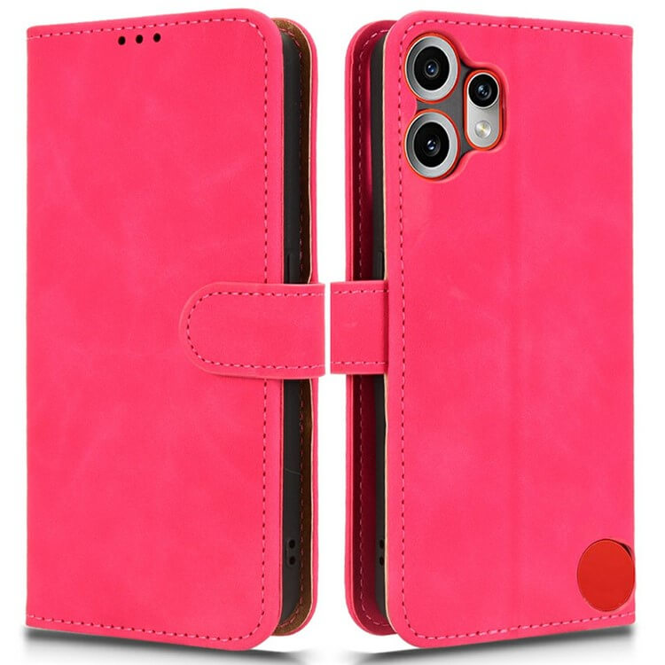 Die Cover-Discount CMF Phone 2 Pro - Solide Leder Etui Hülle in leuchtendem Pink mit Magnetverschluss und Kartenfach bietet stilvollen Schutz für Ihr Triple-Kamera-Smartphone, sowohl offen als auch geschlossen gezeigt.