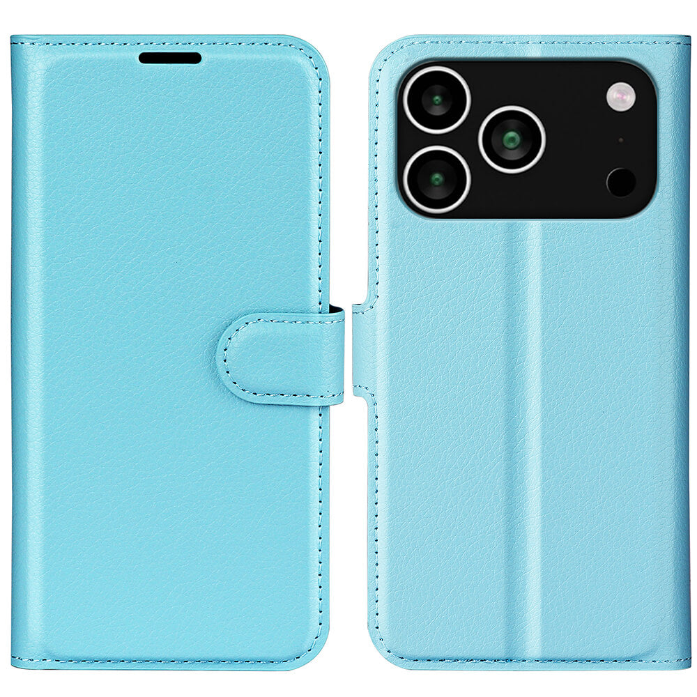 Das Cover-Discount iPhone 17 Pro - Leder Etui Hülle in Hellblau, geöffnet mit Kartenfächern, passendem Kameraausschnitt und praktischem Frontcover.