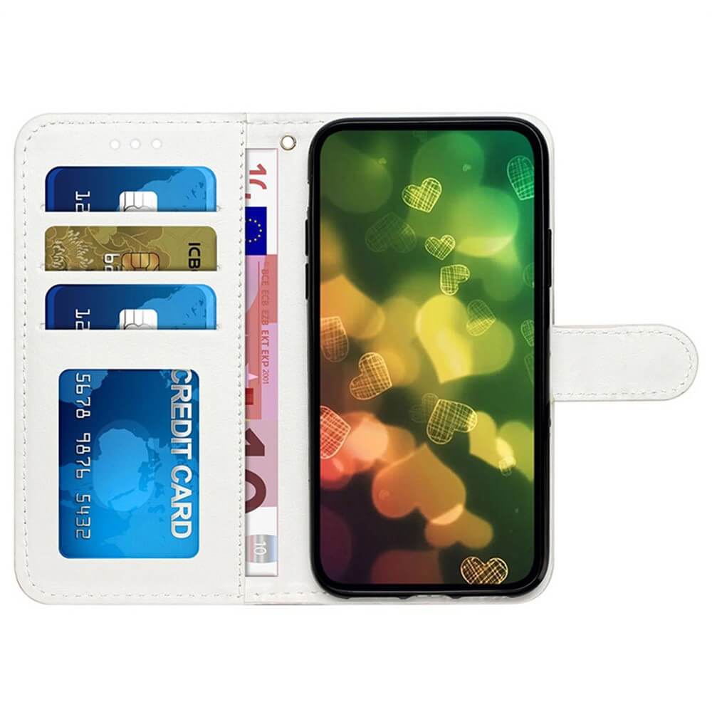 #farbe_blue-jewel|Die iPhone 17 Pro - Tasche Hülle mit Motiv von Cover-Discount bietet Rundum-Schutz und Platz für Handy, vier Karten und Bargeld; Herzformen schmücken die Vorderseite.