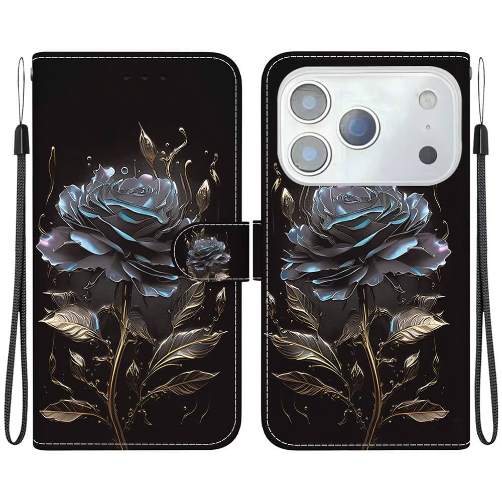 Die Cover-Discount iPhone 17 Pro Tasche Hülle mit Blüten Motiv in elegantem Schwarz verfügt über eine blaue Rose und goldene Blätter, Kamerafächer und eine Handschlaufe - eine Kombination aus stilvollem Schutz und praktischer Aufbewahrung für Ihre wichtigsten Utensilien.