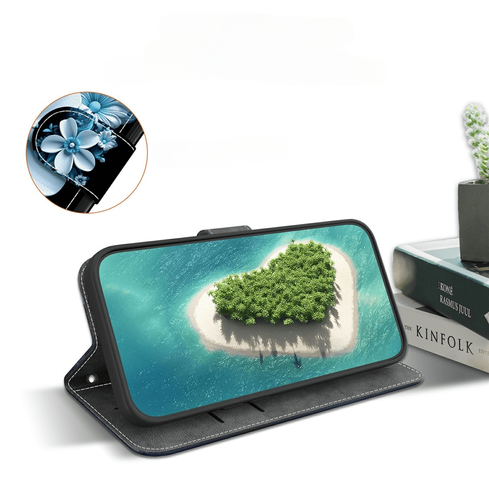 Die Cover-Discount iPhone 17 Air - Handytasche Klapphülle Motiv zeigt auf dem Display eine herzförmige Insel, im Hintergrund sind eine kleine Pflanze und Bücher zu sehen.