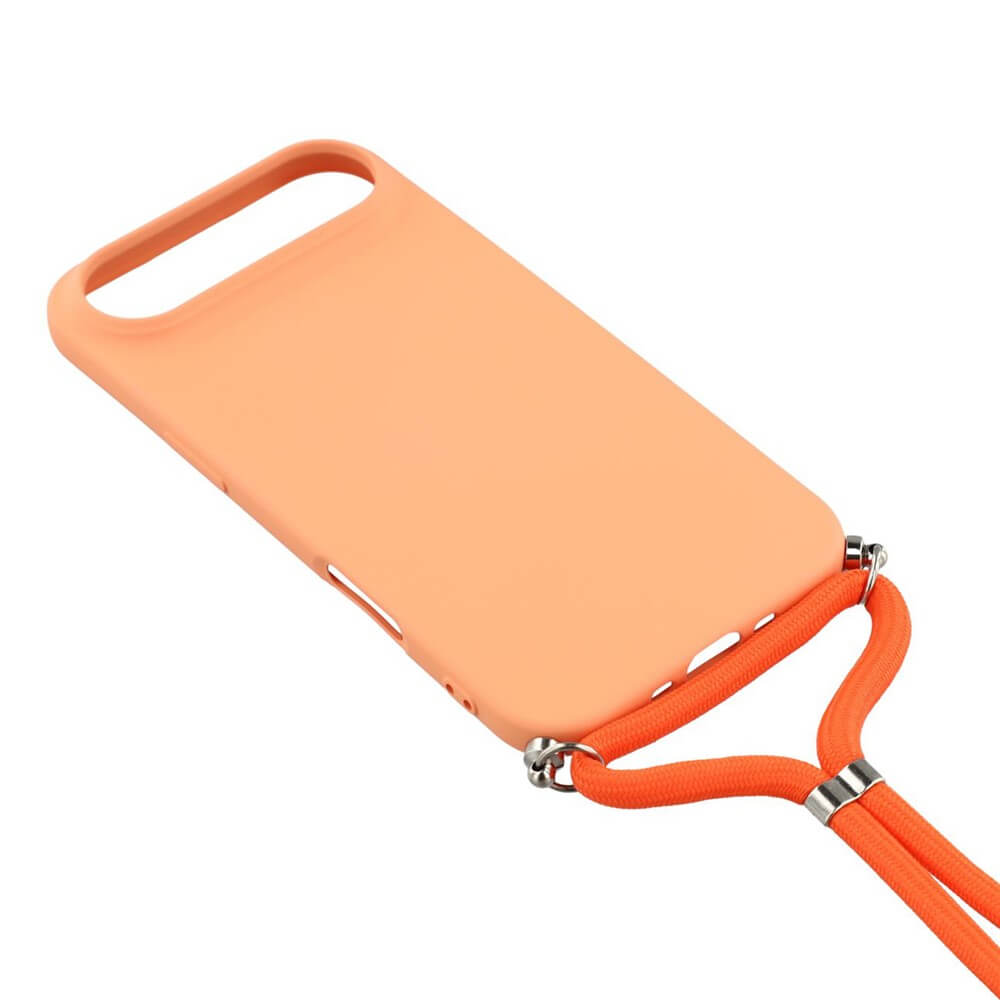 Die Cover-Discount iPhone 17 Air - Hülle mit Umhängeband in Peach verfügt über eine orangefarbene Handykette für stilvollen Schutz; die TPU-Hülle ist auf einem weißen Hintergrund abgebildet.