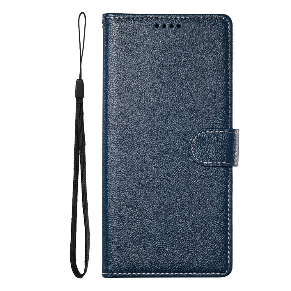 Dunkelblaues Cover-Discount iPhone 17 Pro - Leder Etui Hülle Struktura Design mit Magnetverschluss und angebrachter schwarzer Handschlaufe, von vorne gesehen.