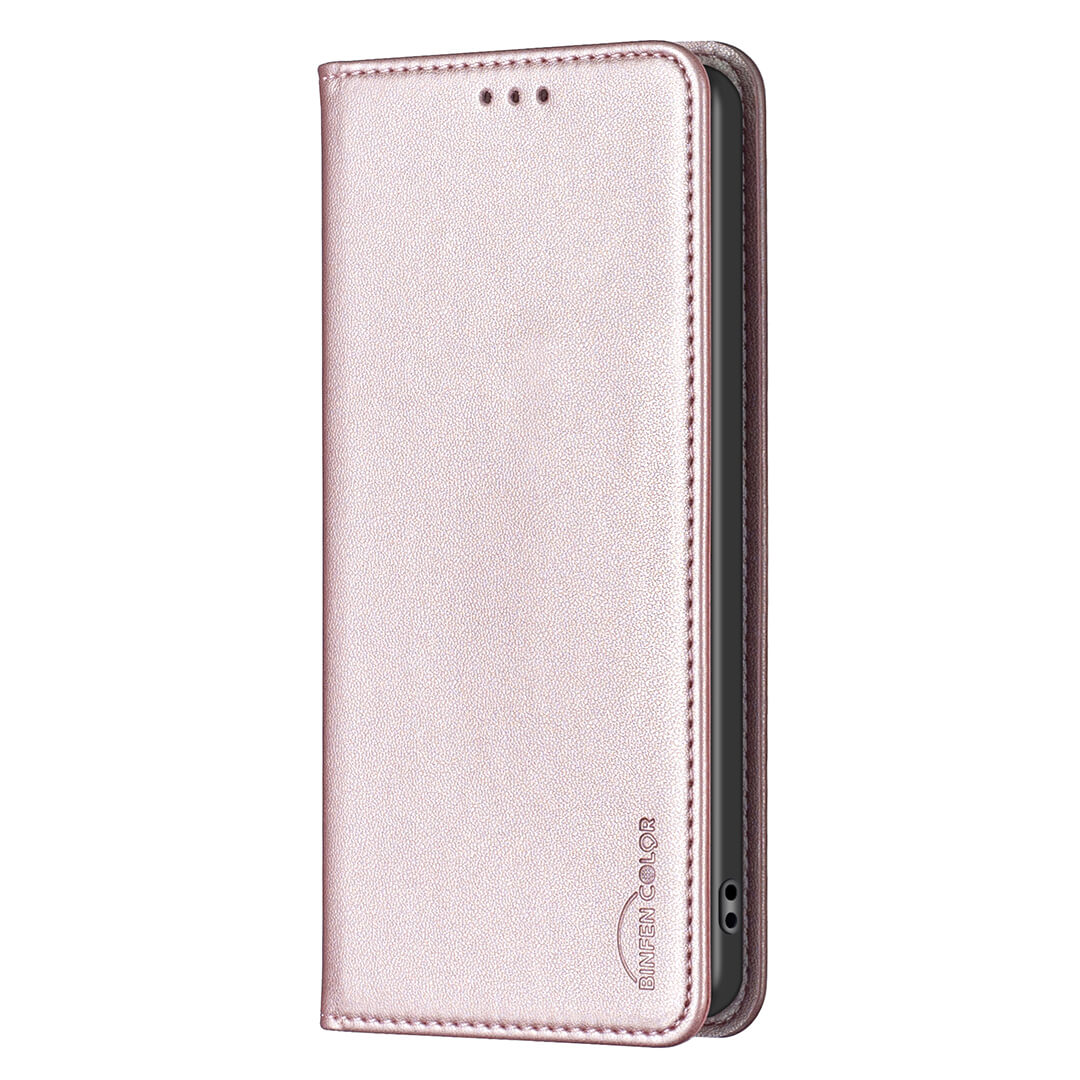 Das BINFEN Color iPhone 17 Pro Max - BINFEN Flip Case Hülle in Roségold bietet eleganten Smartphone-Schutz mit teilweise geöffnetem Flip-Cover, Ausschnitt für Ladeanschluss und geprägtem Logo.