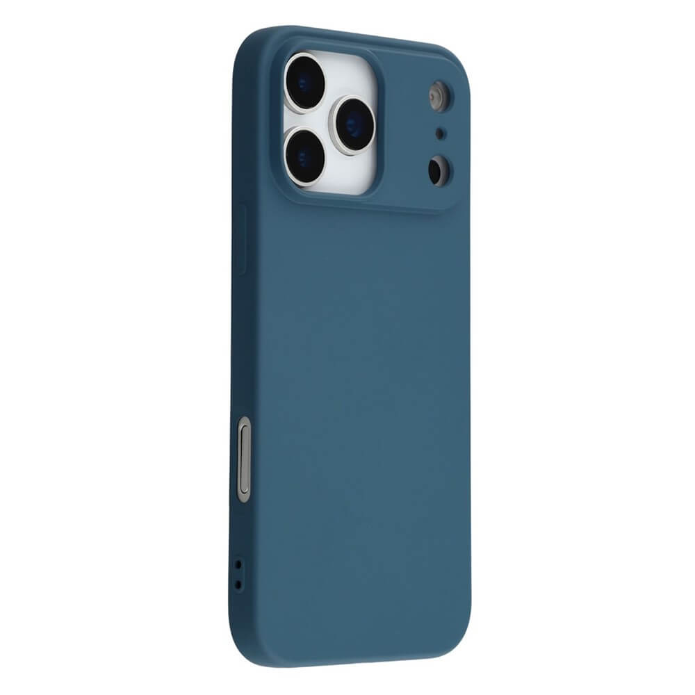 Blaues Smartphone-Case mit Aussparungen für Dreifachkamera und Sensoren, matter Oberfläche und Metallknopf.