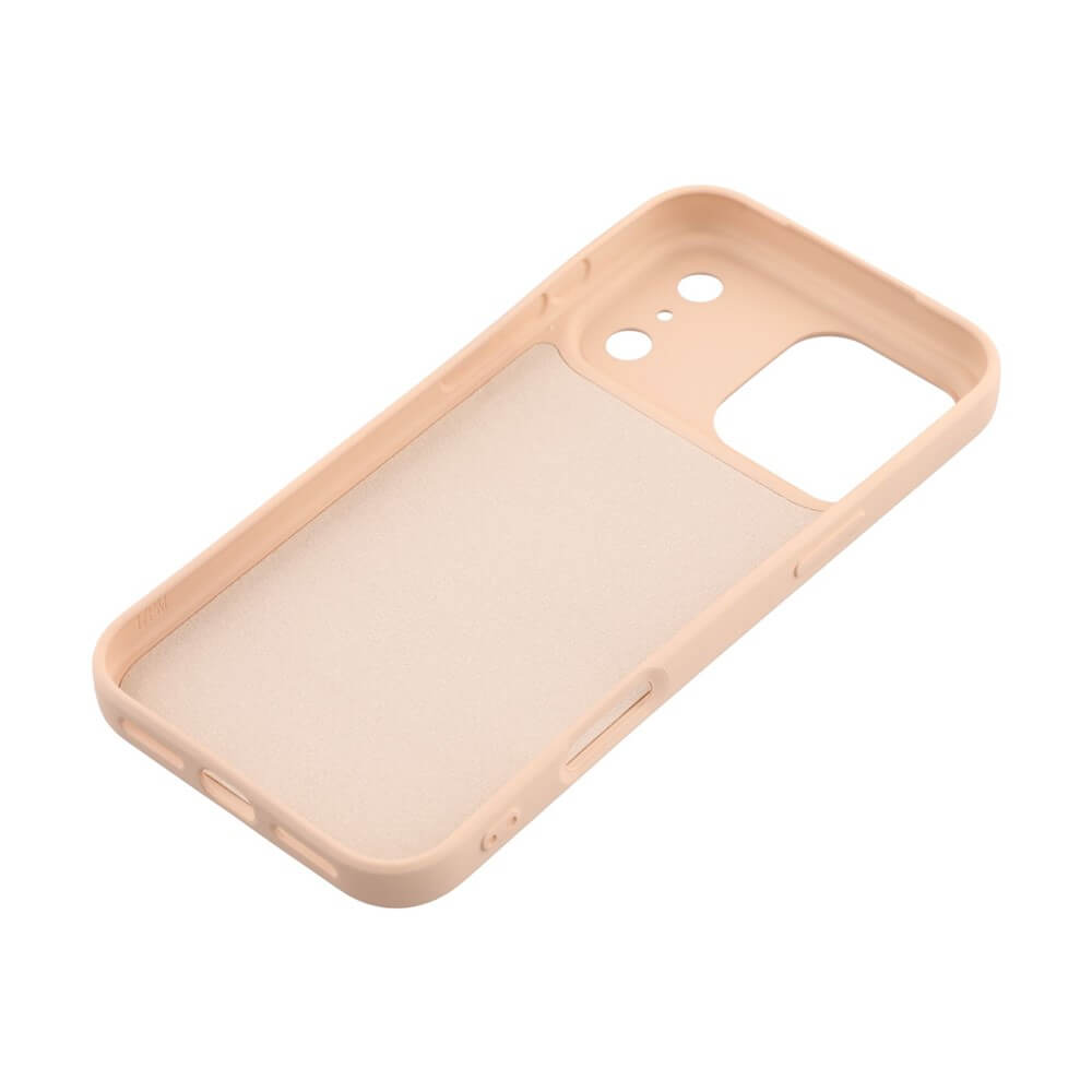 Beige Handyhülle mit Aussparungen für Kamera und Tasten, zeigt Innenseite und Kanten auf hellem Hintergrund.