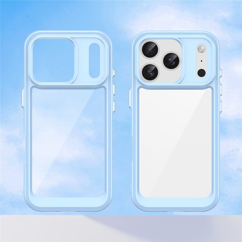 Transparente Smartphone-Hülle mit hellblauem Rand und passendem Handy vor blauem Himmel mit Wolken.