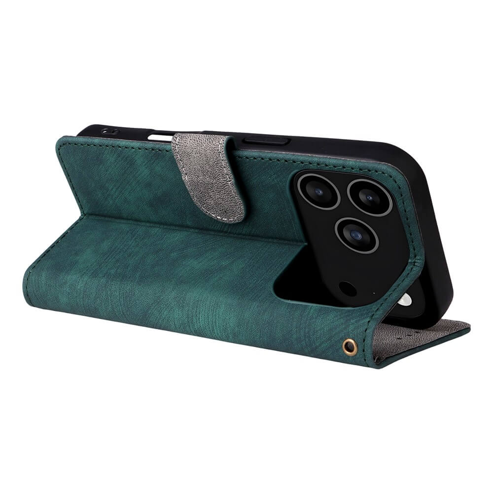 iPhone 17 Pro - Leather case with RFID blocker