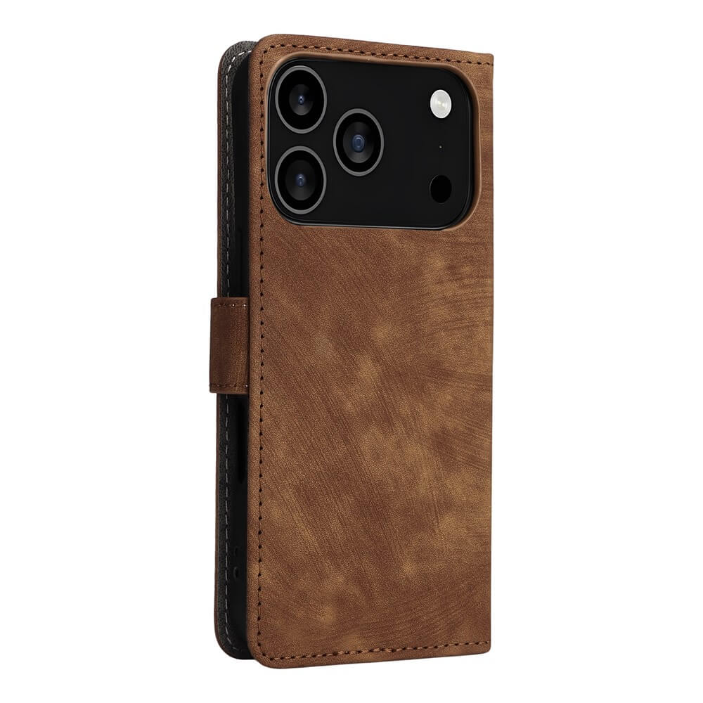 iPhone 17 Pro - Leather case with RFID blocker