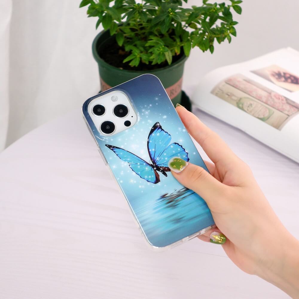 iPhone 15 - Coque luminescente en silicone
