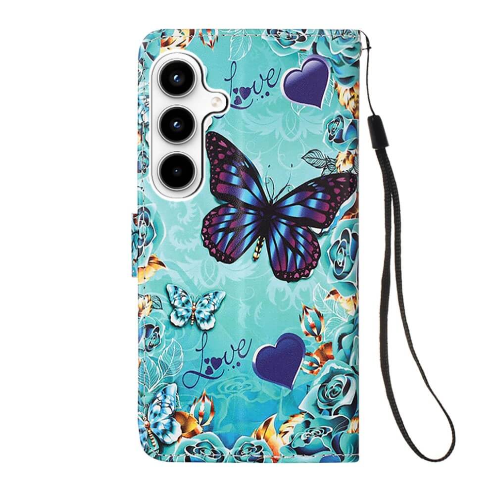Die Cover-Discount Galaxy A35 - Tasche Hülle mit Motiv präsentiert sich im türkisen Stil mit blauen Schmetterlingen, lila Herzen, Rosen und "Love" - ein auffälliges Ledertaschen-Design für Ihr Galaxy A35.