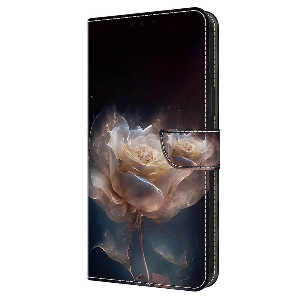 Die Cover-Discount Galaxy A55 - 3D-Effekt Hülle Etui Peony zeigt eine leuchtende weiße Blume auf dunklem Hintergrund und bietet mit ihrem Magnetverschluss stilvollen Schutz in einer eleganten Hülle.