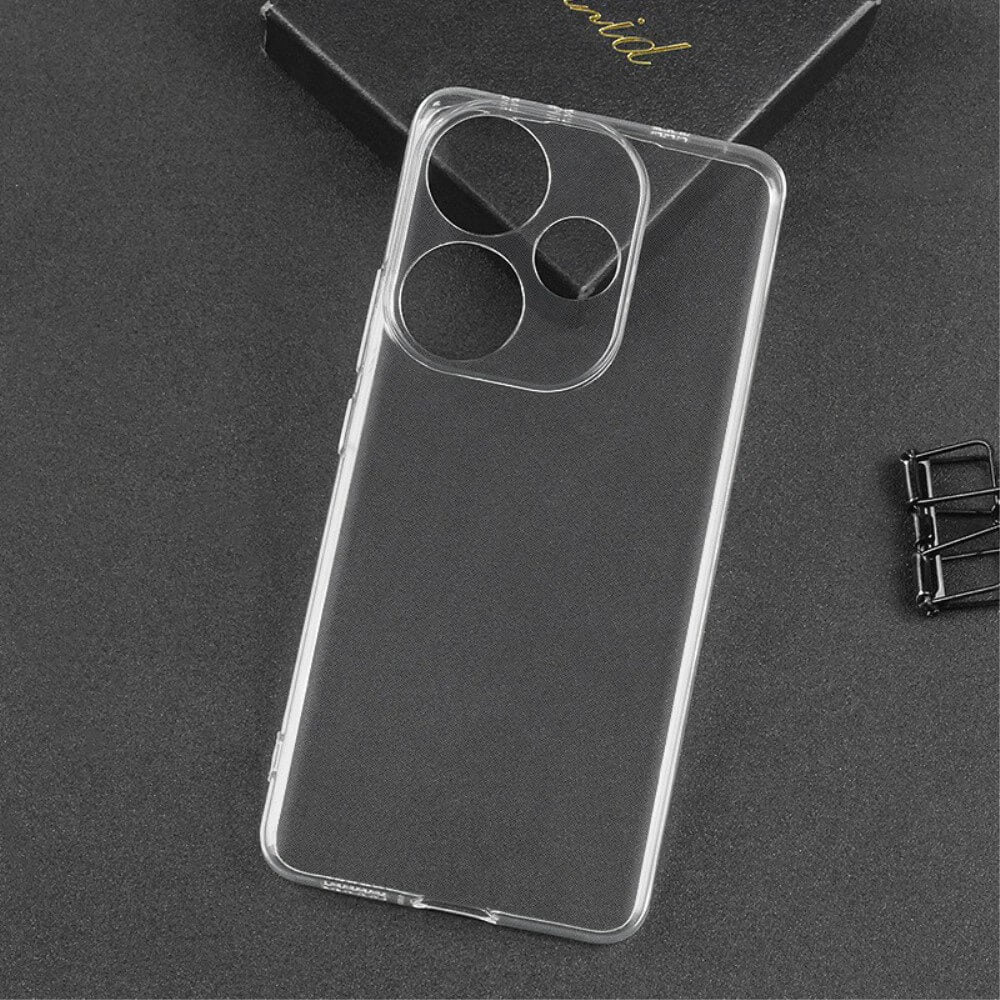 Die transparente Cover-Discount Xiaomi Poco F6 Silikon Gummi Case mit großen Kameraaussparungen liegt auf dunklem Untergrund neben einer schwarzen Box.