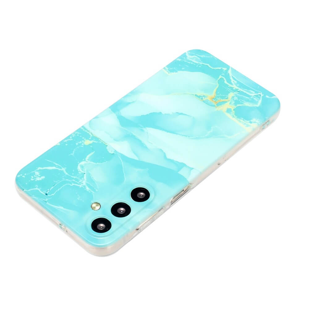 Ein Cover-Discount Galaxy A55 - Cover Handyhülle Marble in blauem Marmordesign mit TPU Schutzhülle, abgebildet mit der Vorderseite nach unten, um die drei rückseitigen Kameras hervorzuheben.
