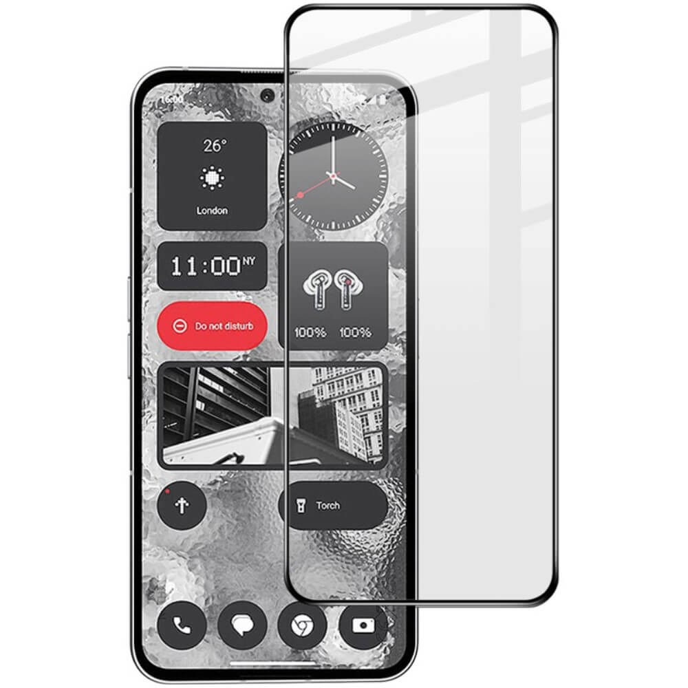 Ein Nothing Phone (2) mit einem teilweise angebrachten Imak IMAK Panzerglas Display-Bildschirmschutz, auf dessen Display Widgets angezeigt werden.