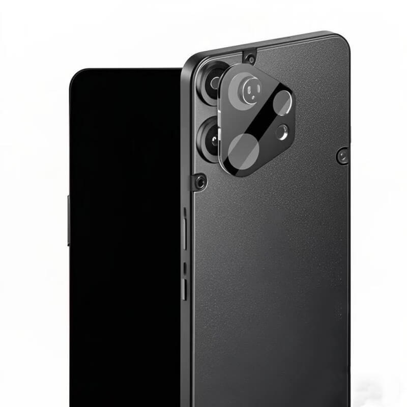 Das Cover-Discount CMF Phone 2 Pro - Panzerglas Kamera in schwarz verfügt über ein erhabenes quadratisches Dreifach-Kameramodul mit zusätzlichem Schutz aus strapazierfähigem Kameraschutz Panzerglas.