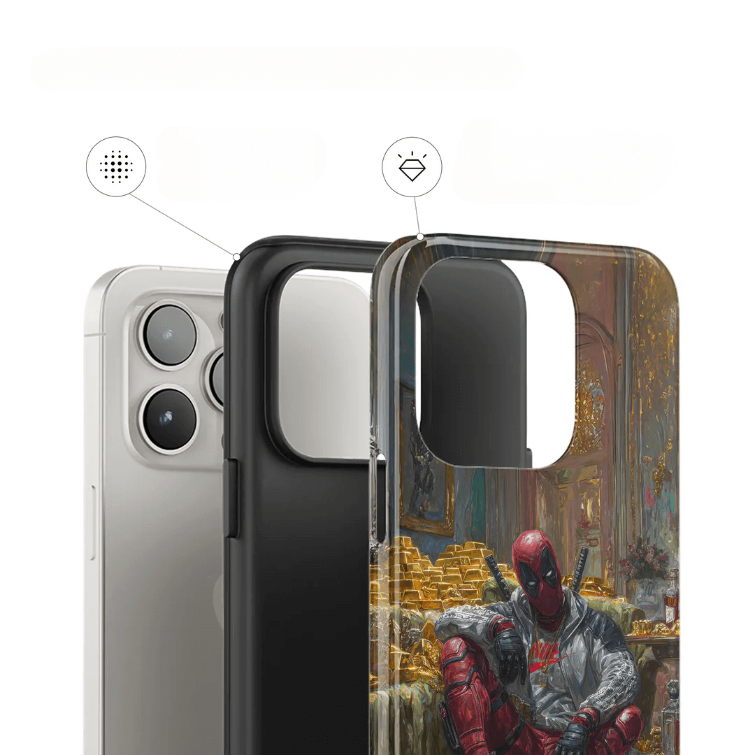 Drei Handyhüllen, darunter die Casarto Handyhülle Deadrich von Cover-Discount für das Galaxy S25 Ultra, die ein Deadpool-Design mit Goldbarren zeigt. MagSafe-kompatibel und abgebildet auf einem Smartphone mit Kameraausschnitt.