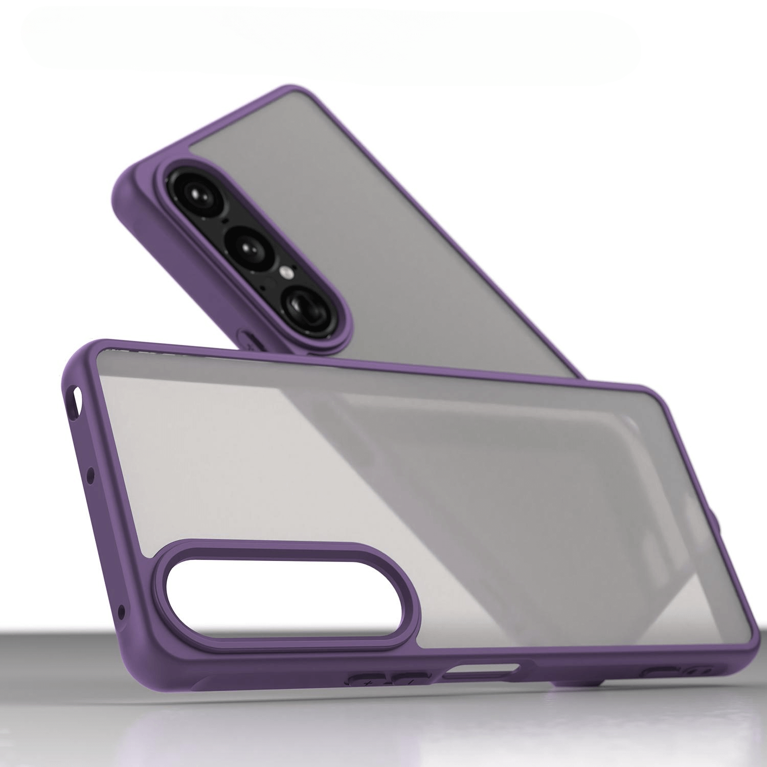 Zwei transparente Cover-Discount Acryl-Handyhülle mit Bumper und Kameraschutz für Sony Xperia 1 VII mit lilafarbenen Rändern werden aus verschiedenen Blickwinkeln auf einer weißen Fläche gezeigt.