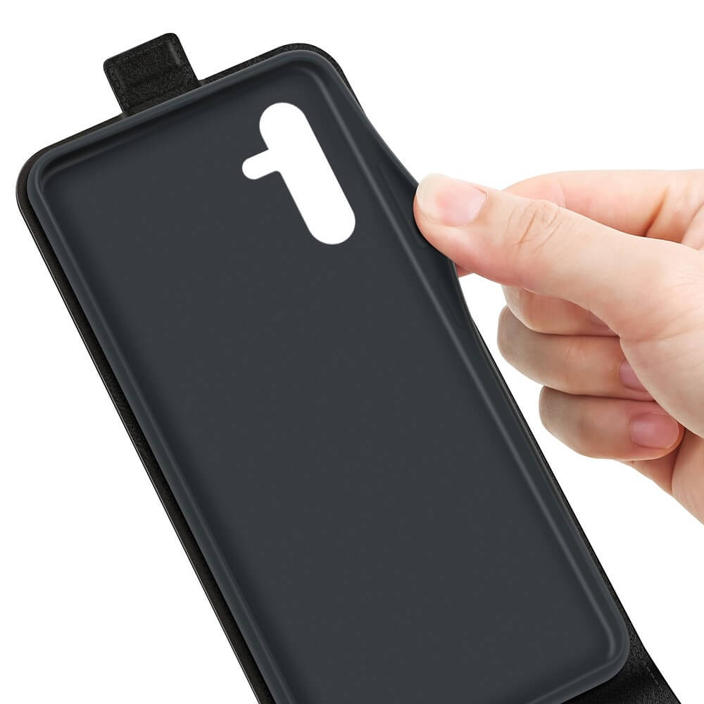 Galaxy A14 - Klassisches Flip Case vertikal schwarz