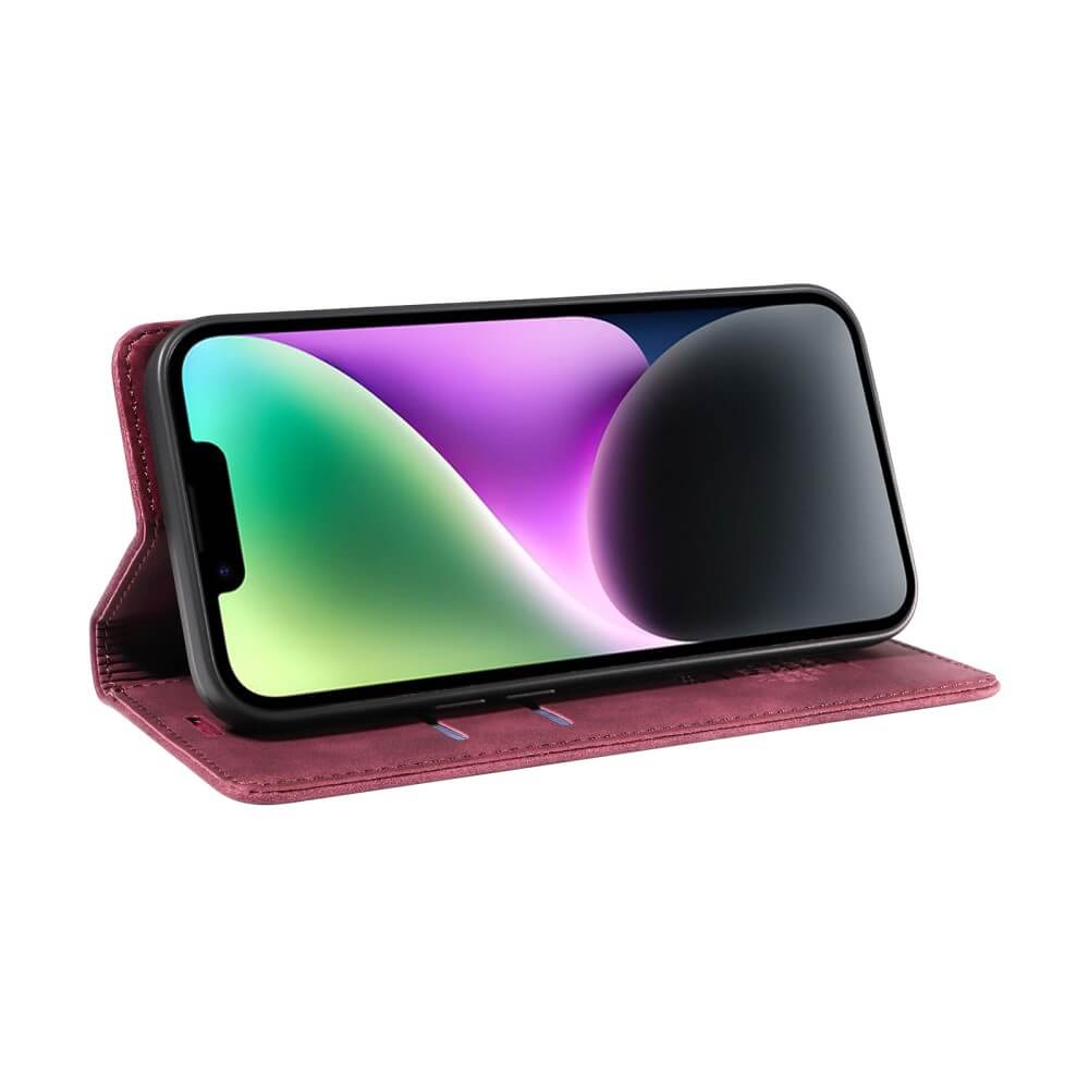 Das Sony Xperia 1 VII, geschützt durch ein rotes Vintage Flip Case mit Brieftaschenfunktion von Cover-Discount, wird im Querformat aufgestellt und verfügt über eine lebendige Bildschirmanzeige.
