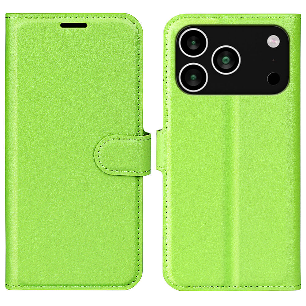 Die Cover-Discount iPhone 17 Pro Max - Leder Etui Hülle in leuchtendem Grün verfügt über einen Kameraausschnitt, eine Frontabdeckung und praktische Kartenfächer im Inneren.