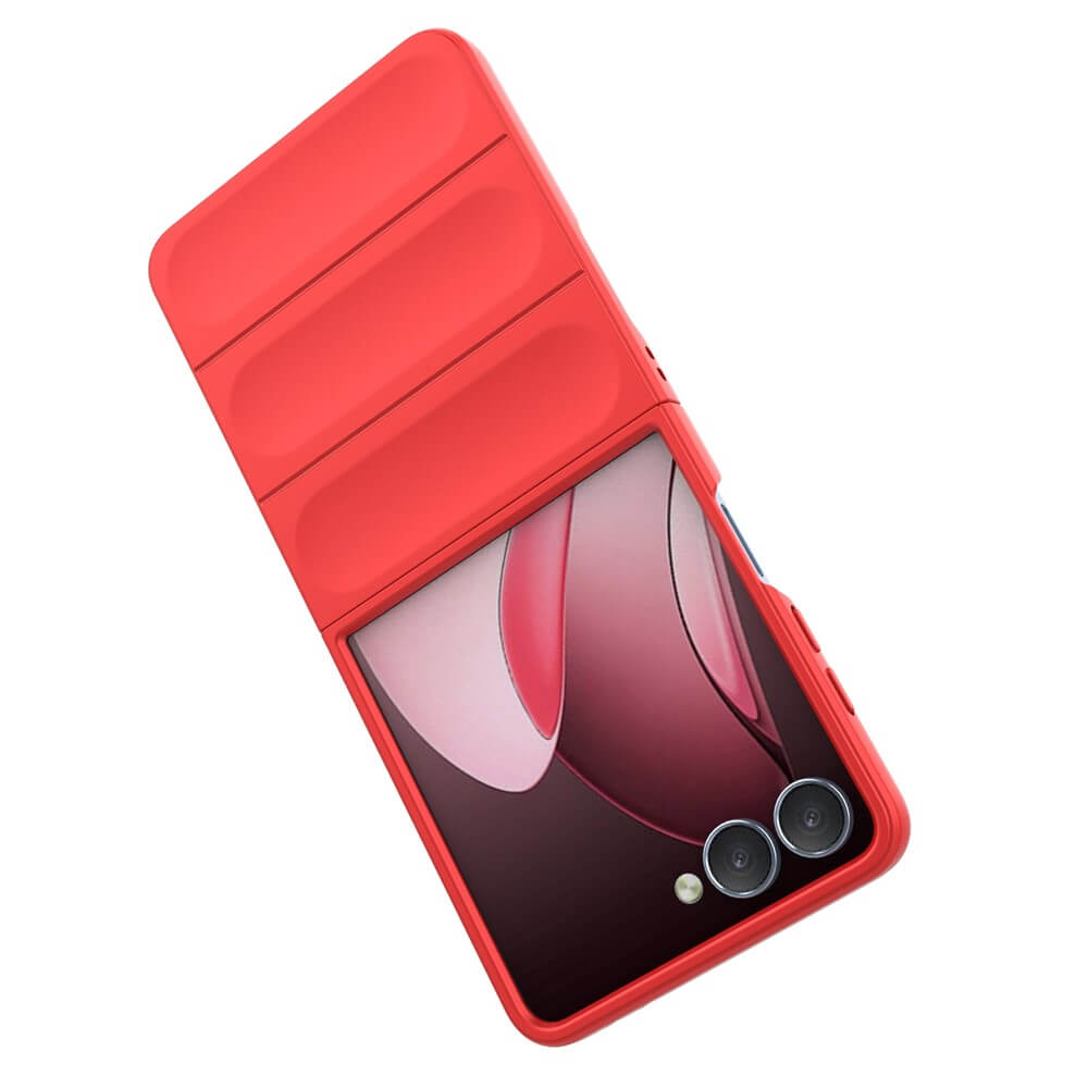 Die Cover-Discount Galaxy Z Fold7 - Rugged Protective Hülle in Rot verfügt über zwei Aussparungen für die Rückkamera und ein teilweise gefaltetes Design, das mit seiner robusten Konstruktion maximalen Schutz bietet.