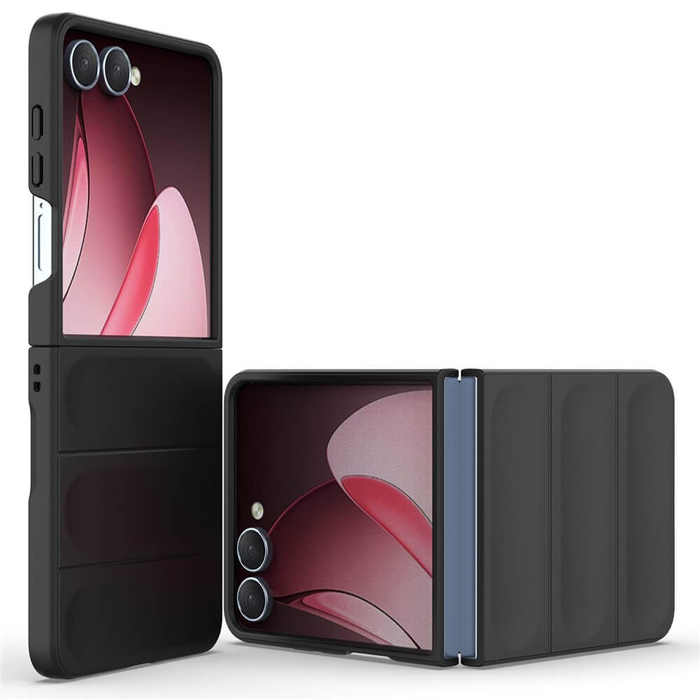 Zwei schwarze faltbare Smartphones, eines offen und eines teilweise geschlossen, zeigen abstrakte rosa und rote Hintergrundbilder. Jedes wird von der Cover-Discount Galaxy Z Fold7 - Rugged Protective Hülle für maximalen Schutz geschützt.