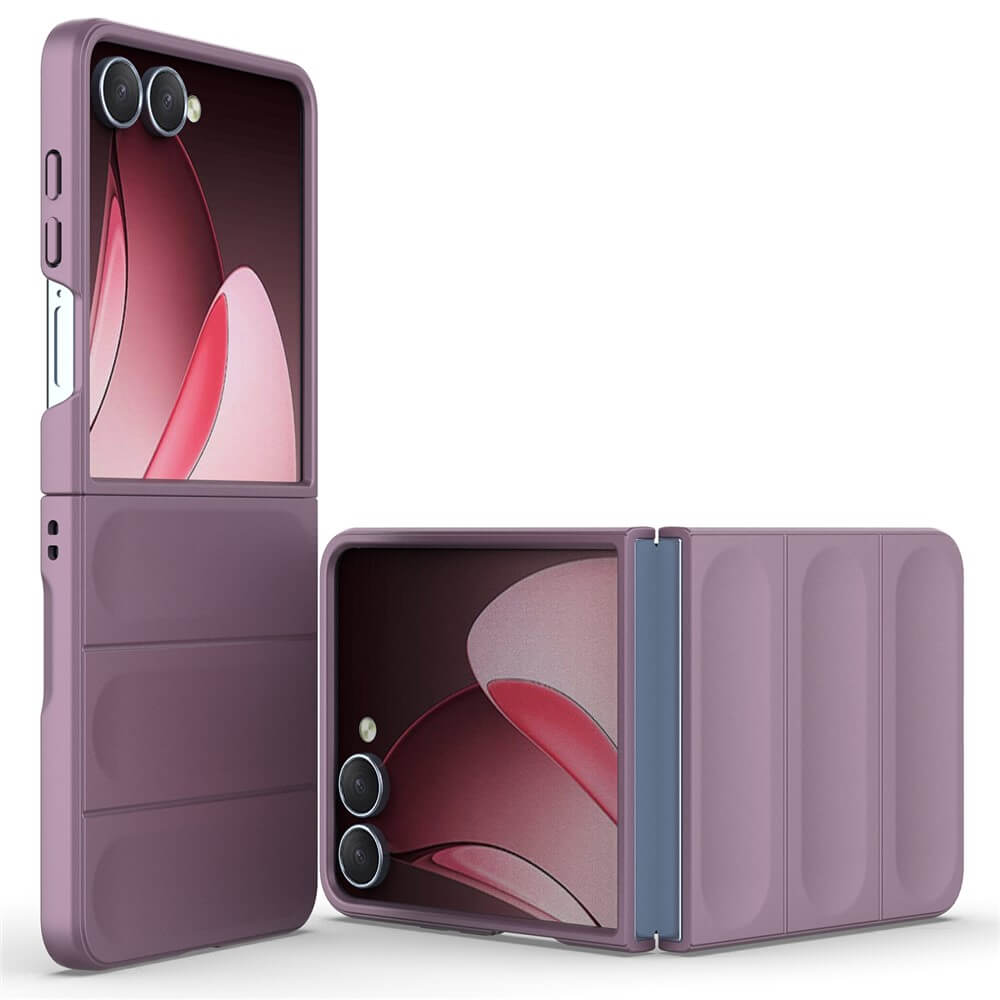 Zwei lilafarbene faltbare Smartphones, eines offen und eines geschlossen, zeigen ein rosa abstraktes Hintergrundbild - jedes ist mit der Cover-Discount Galaxy Z Fold7 - Rugged Protective Hülle für maximalen Schutz gesichert.