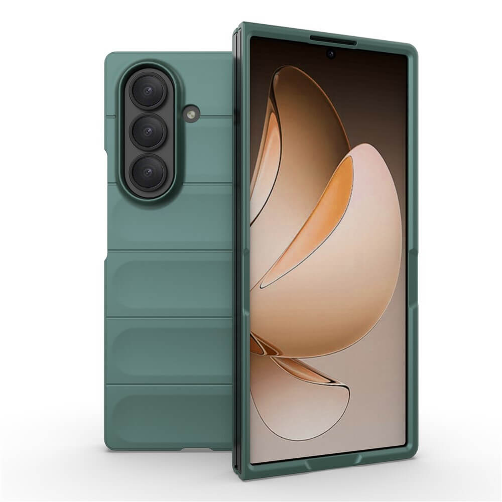 Ein grünes Samsung Galaxy Z Fold7 mit einer passenden Cover-Discount Rugged Protective Hülle, die maximalen Schutz bietet und sowohl von vorne als auch von hinten gezeigt wird.