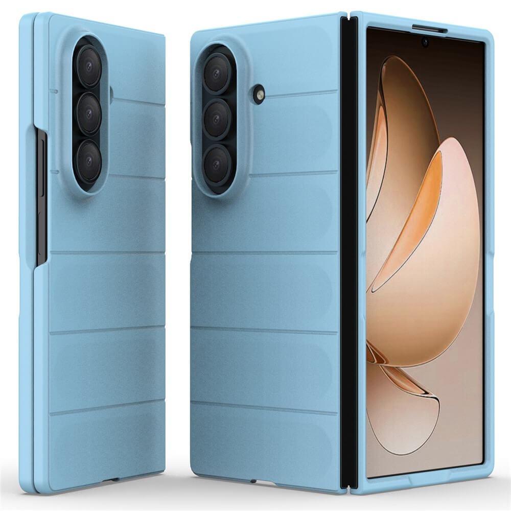 Die Cover-Discount Galaxy Z Fold7 - Rugged Protective Hülle in hellblau wird offen und geschlossen gezeigt und bietet maximalen Schutz für Display und Kameralinsen mit robustem Design.