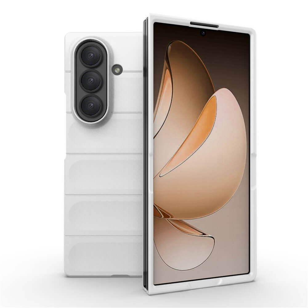 Ein weisses, faltbares Smartphone mit drei rückwärtigen Kameras und einem abstrakten Display wird durch die Cover-Discount Galaxy Z Fold7 - Rugged Protective Hülle für maximalen Schutz sicher geschützt.