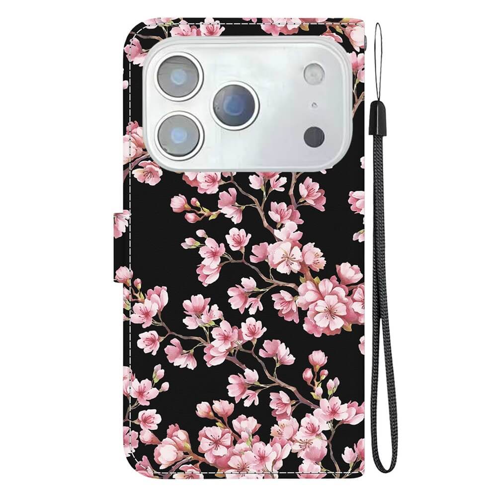 Die Cover-Discount iPhone 17 Pro Max Tasche Hülle mit Blüten Motiv zeigt pinke Kirschblüten auf schwarz, seitlich mit praktischem Trageband. Ideal als stylischer und funktionaler Schutz für Ihr Smartphone.