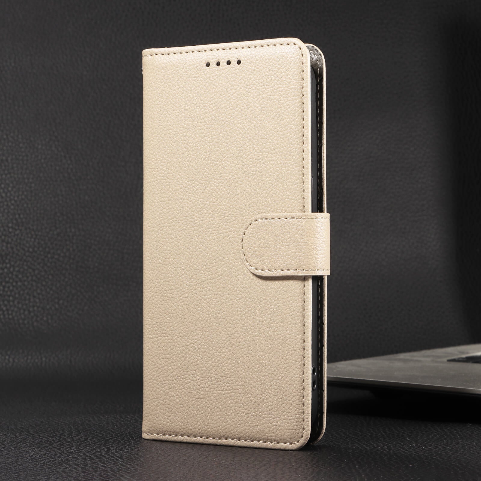 Galaxy A17 / A16 / A26 - Leather-look case with textured surface