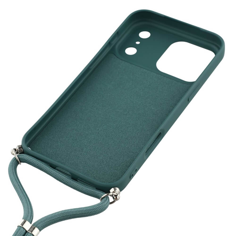 Die Cover-Discount iPhone 17 Pro Max - Hülle mit Umhängeband aus hochwertigem Silikon wird im Winkel gezeigt, um die Kameraausschnitte und Bandbefestigung hervorzuheben.