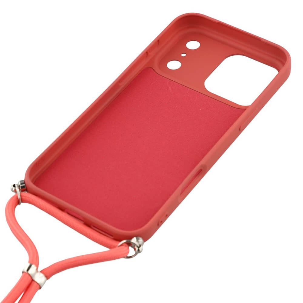 Die Cover-Discount iPhone 17 Pro Max - Hülle mit Umhängeband wird aus rotem Silikon gefertigt und im Winkel leer präsentiert - idealer Schutz und stylisches Design für Ihr Smartphone.