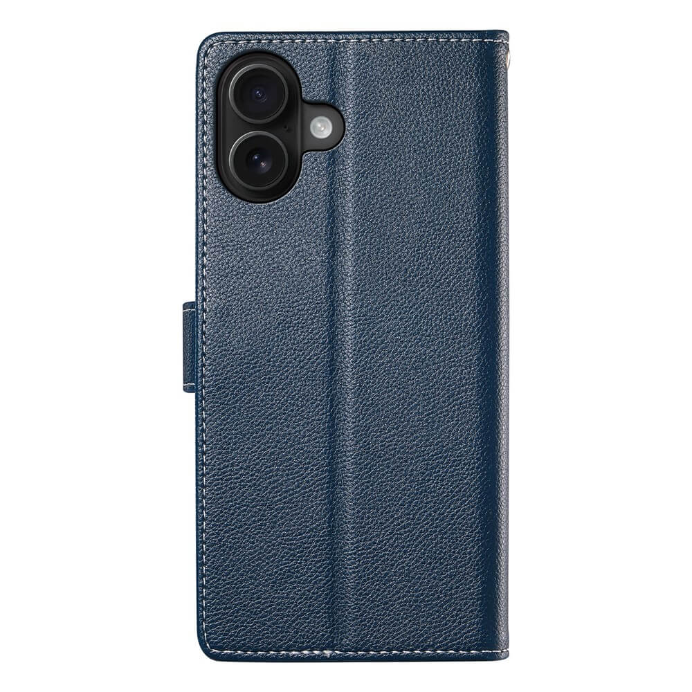 Die Cover-Discount iPhone 17 - Leder Etui Hülle Struktura Design in Navy Blau bietet edle Textur, praktische Klappfunktion mit Brieftaschenfächern und einen Kameraausschnitt oben links.