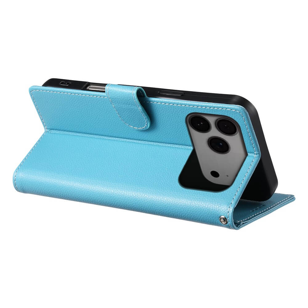 Die Cover-Discount iPhone 17 Pro Max - Leder Etui Hülle Struktura Design in Blau schützt dein Handy, dient als horizontaler Ständer und bietet eine praktische Brieftaschenfunktion.