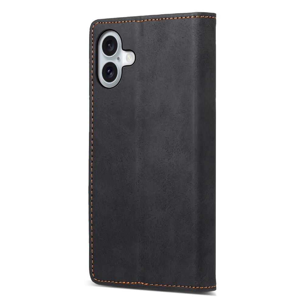 Die Cover-Discount iPhone 17 - Flip Case mit RFID Blocker ist eine schwarze Leder Handyhülle mit braunen Nähten, die das Telefon bis auf die beiden rückwärtigen Kameras abdeckt und mit RFID-Blockierung für erhöhte Sicherheit ausgestattet ist.