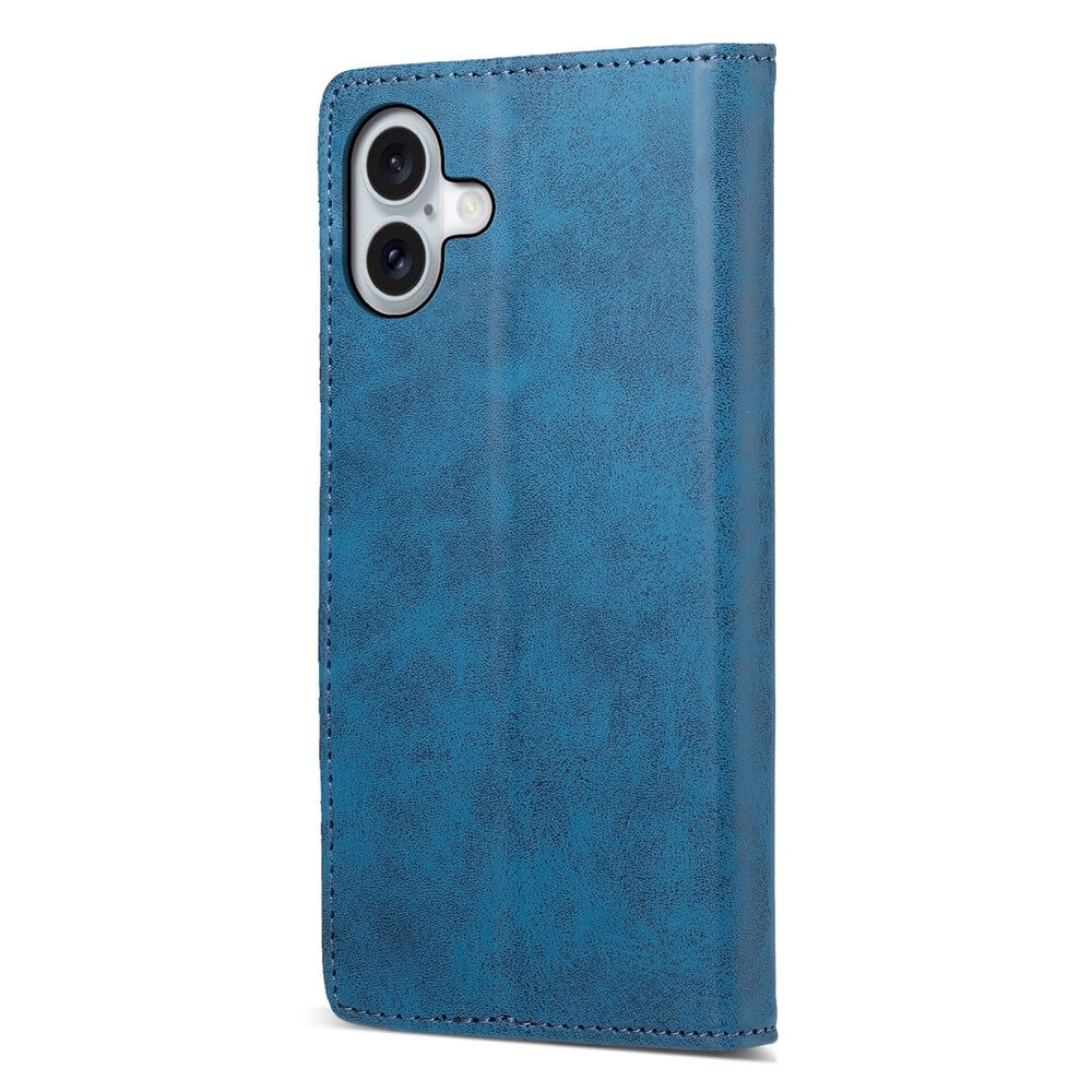Das Cover-Discount iPhone 17 Flip Case mit RFID-Blocker ist eine blaue Ledertasche mit Nähten, die die Rückseite des Dual-Kamera-Smartphones teilweise abdeckt und zusätzliche Sicherheit durch RFID-Blockierung bietet.