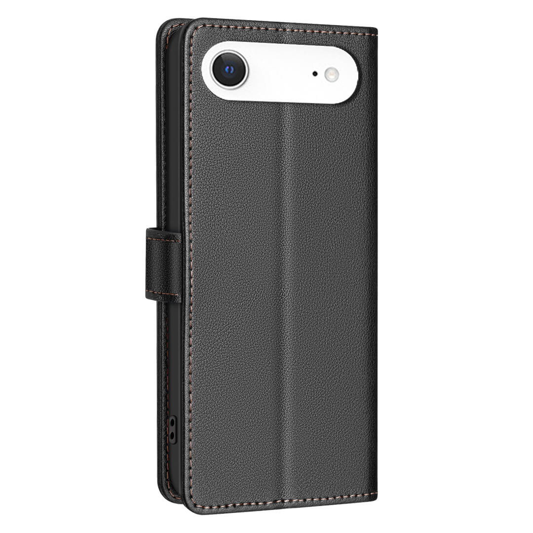 Die BINFEN Color iPhone 17 Air - BINFEN Leder Etui Hülle mit RFID Blocker bietet stilvollen Schutz mit schwarzem Finish, weißem Innenfutter, Rückkamera-Ausschnitt und Verschlussriemen.