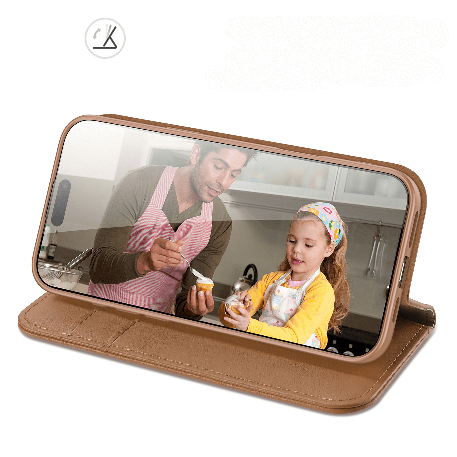 Ein iPhone 17 in einer braunen DUX DUCIS HIVO Etui Tasche mit RFID-Schutz zeigt einen Mann und ein Mädchen beim gemeinsamen Backen in einer Küche.