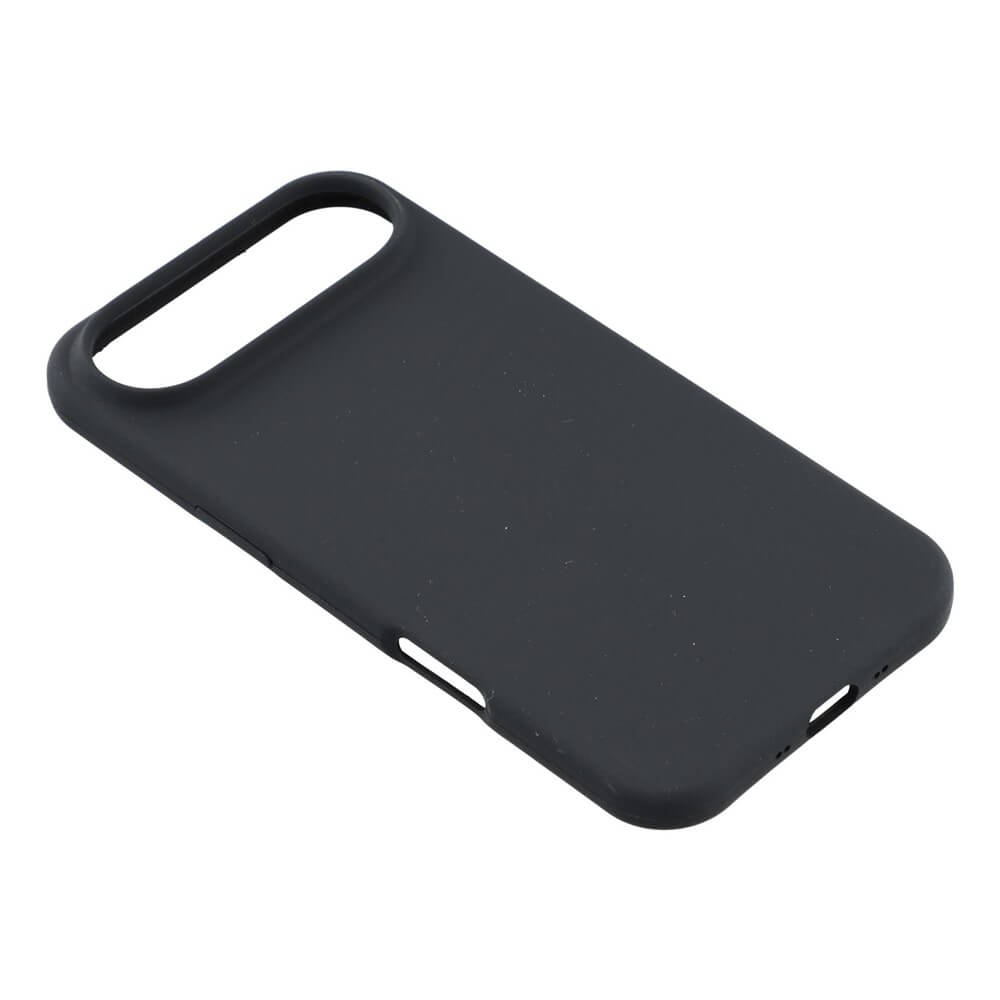 Die Cover-Discount iPhone 17 Air - Solide Silikonhülle in Schwarz mit Soft-Touch Oberfläche bietet schlanken Rundumschutz und ist auf weißem Hintergrund abgebildet.