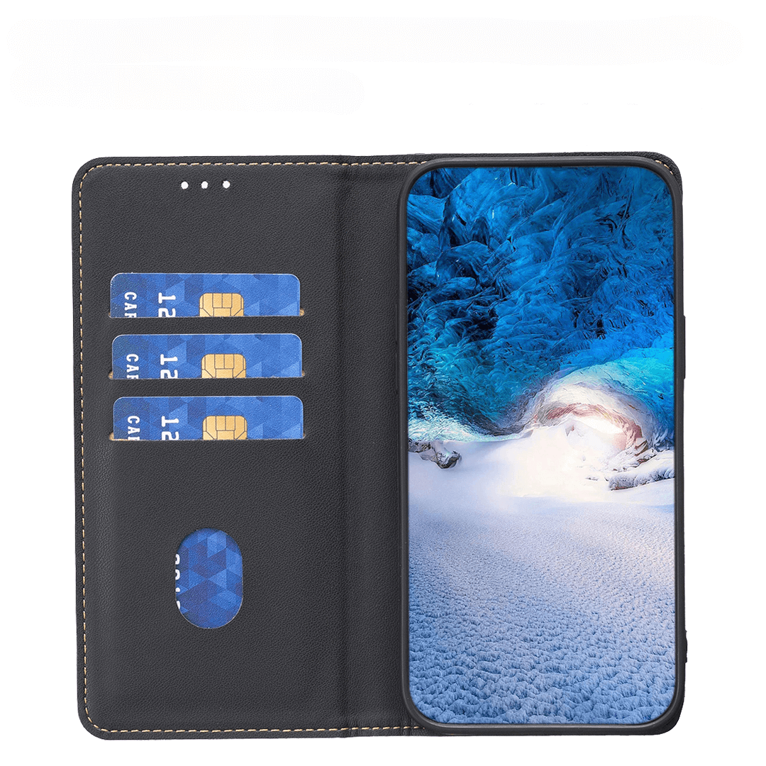 Die BINFEN Color iPhone 17 - BINFEN Flip Case Hülle bietet Rundum-Schutz, drei Kreditkartenfächer und zeigt auf dem Kunstleder eine blaue, eisige Landschaft.