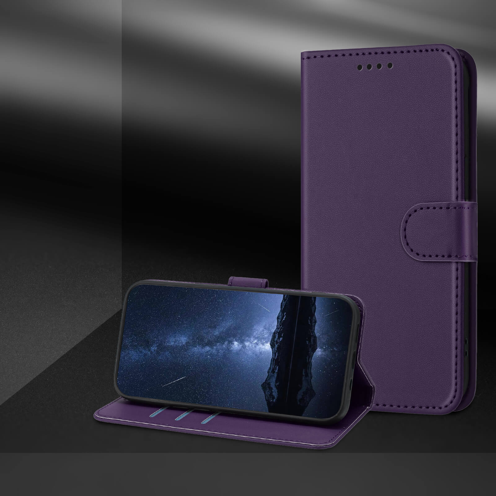 Die Cover-Discount iPhone 17 - Elegante Ledertasche in Lila stützt ein Smartphone horizontal vor einem dunklen Hintergrund.